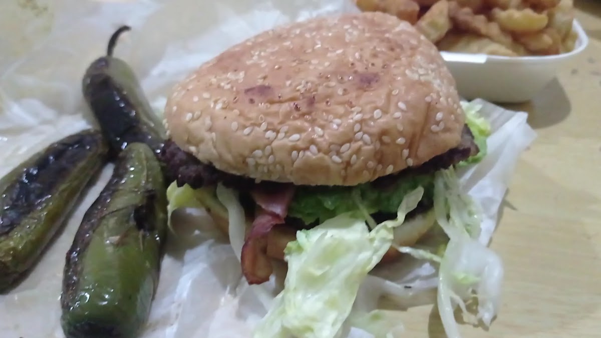 Hamburguesas y tortas el TAZ. Photo 2
