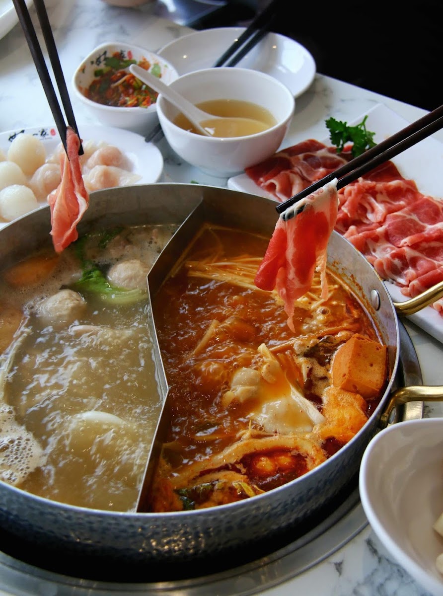 好一家海鲜火锅餐厅 Good Family Bukit Indah Photo 3