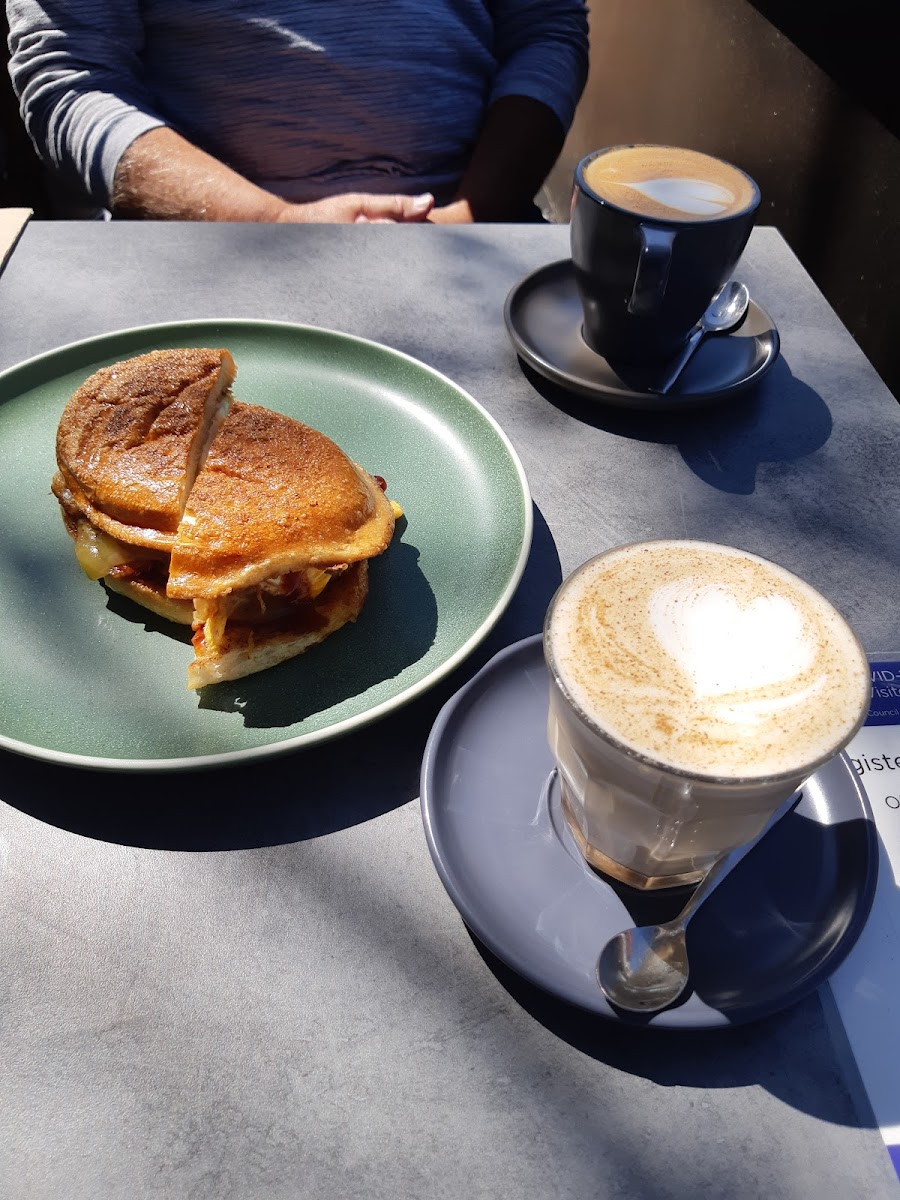 Old Quarter Cafe Photo 8