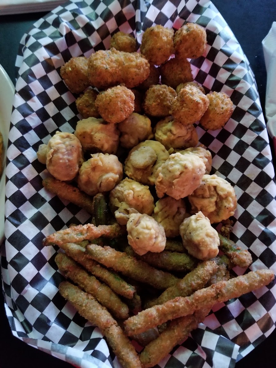 Norwood Pub-N-Grub Photo 9