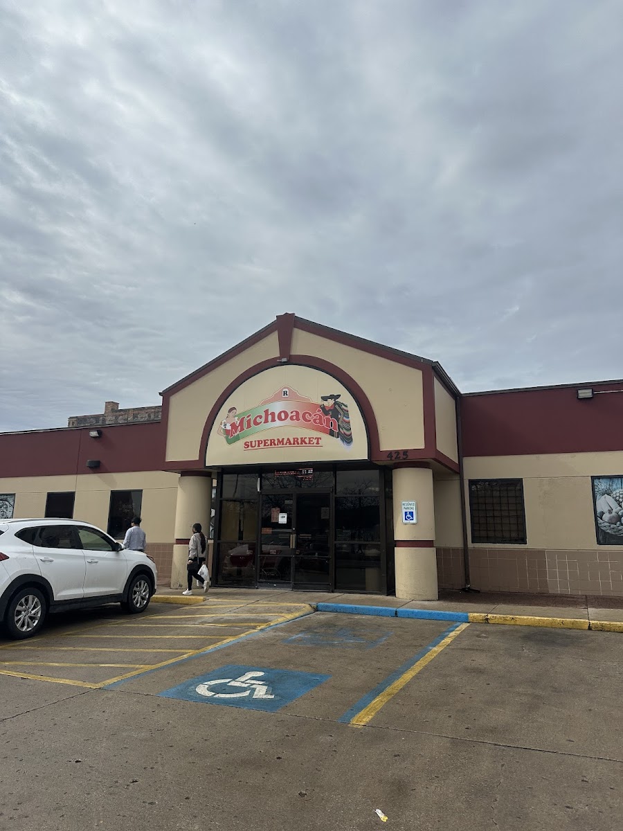 Flamingo's Supermarket & Mexican Restaurant Photo 4