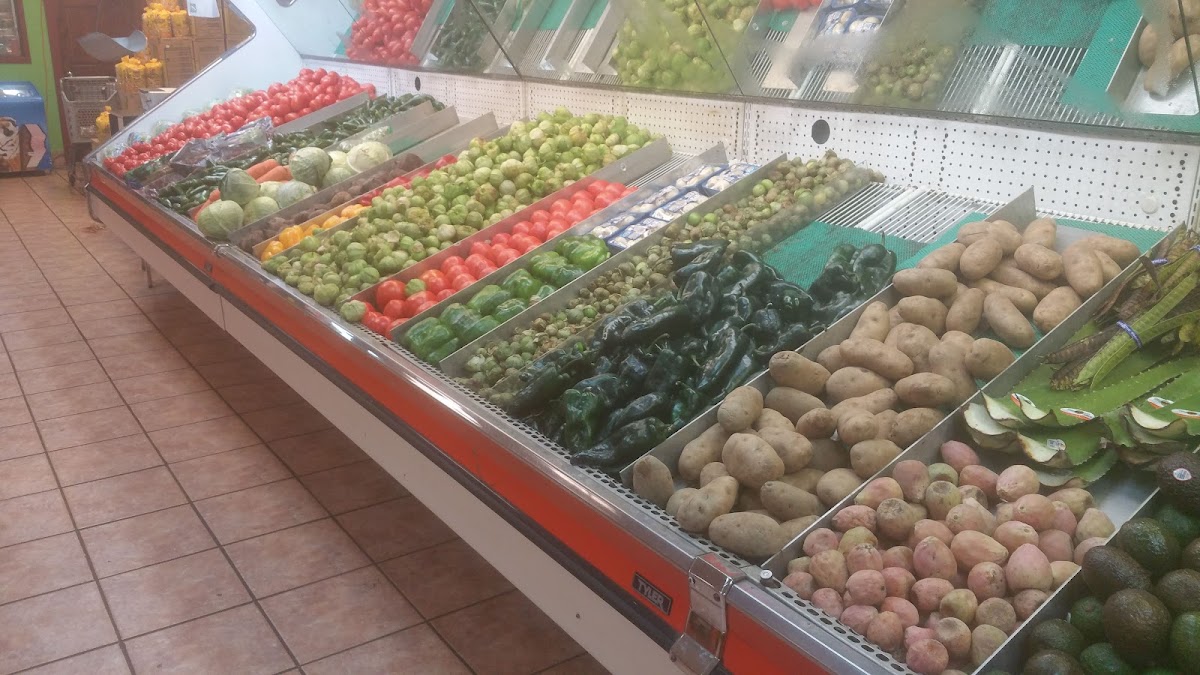 Flamingo's Supermarket & Mexican Restaurant Photo 7
