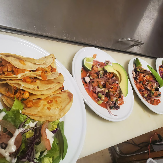 Tacos Gobernador Y Tostadas Combinadas