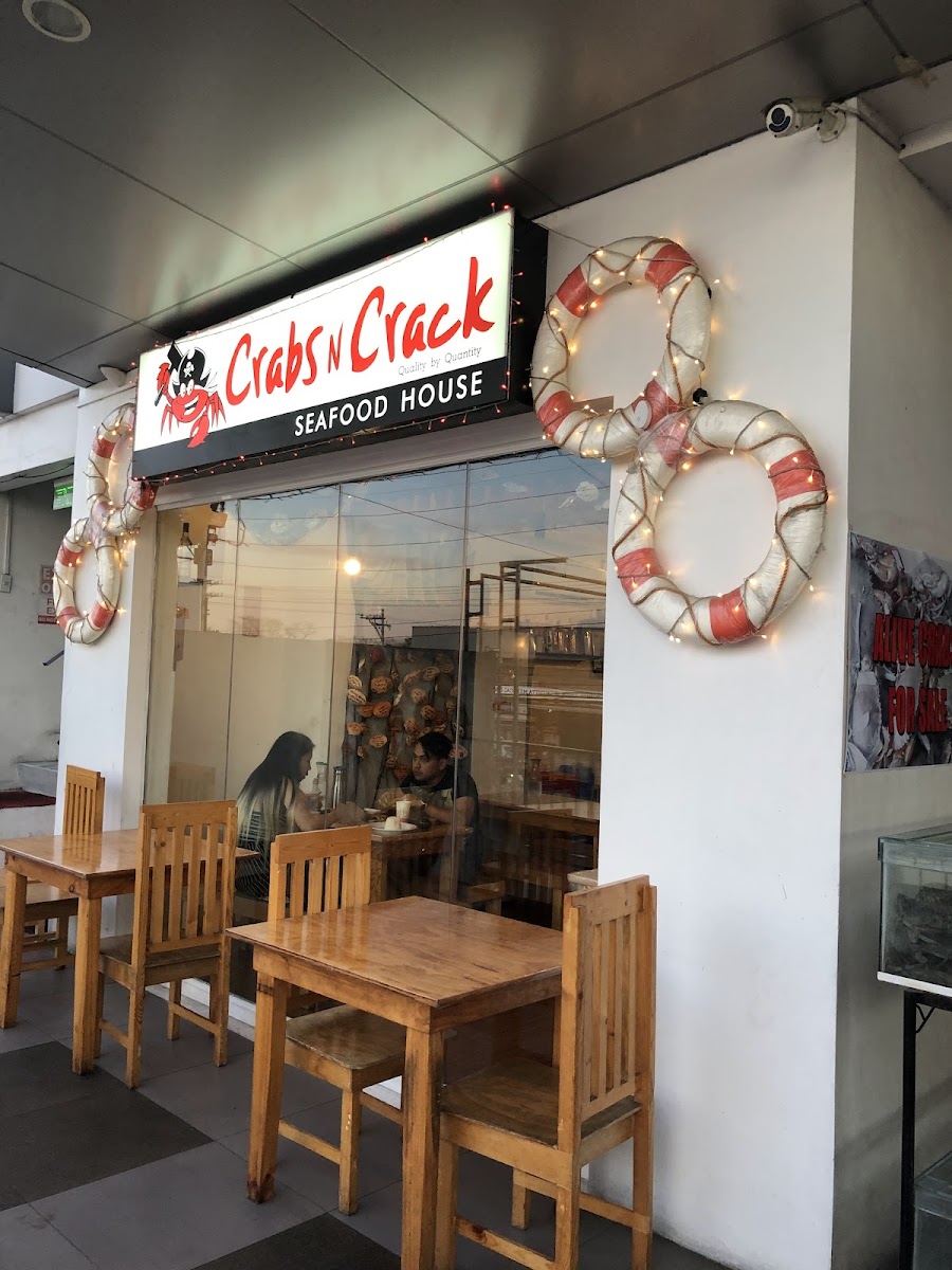 Crabs N Crack