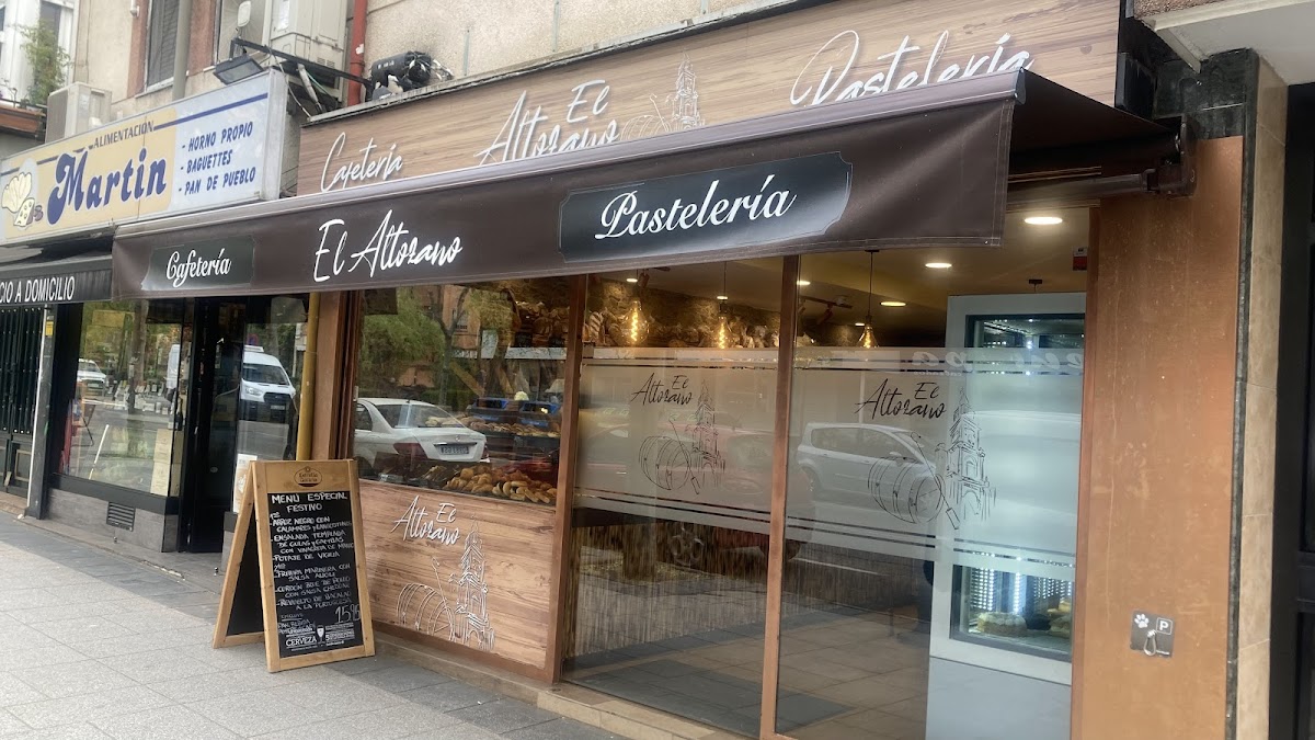 Cafeteria Pasteleria El Altozano