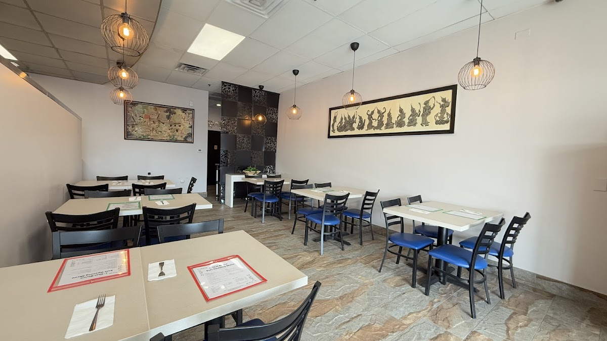 i-Thai Bistro Photo 7