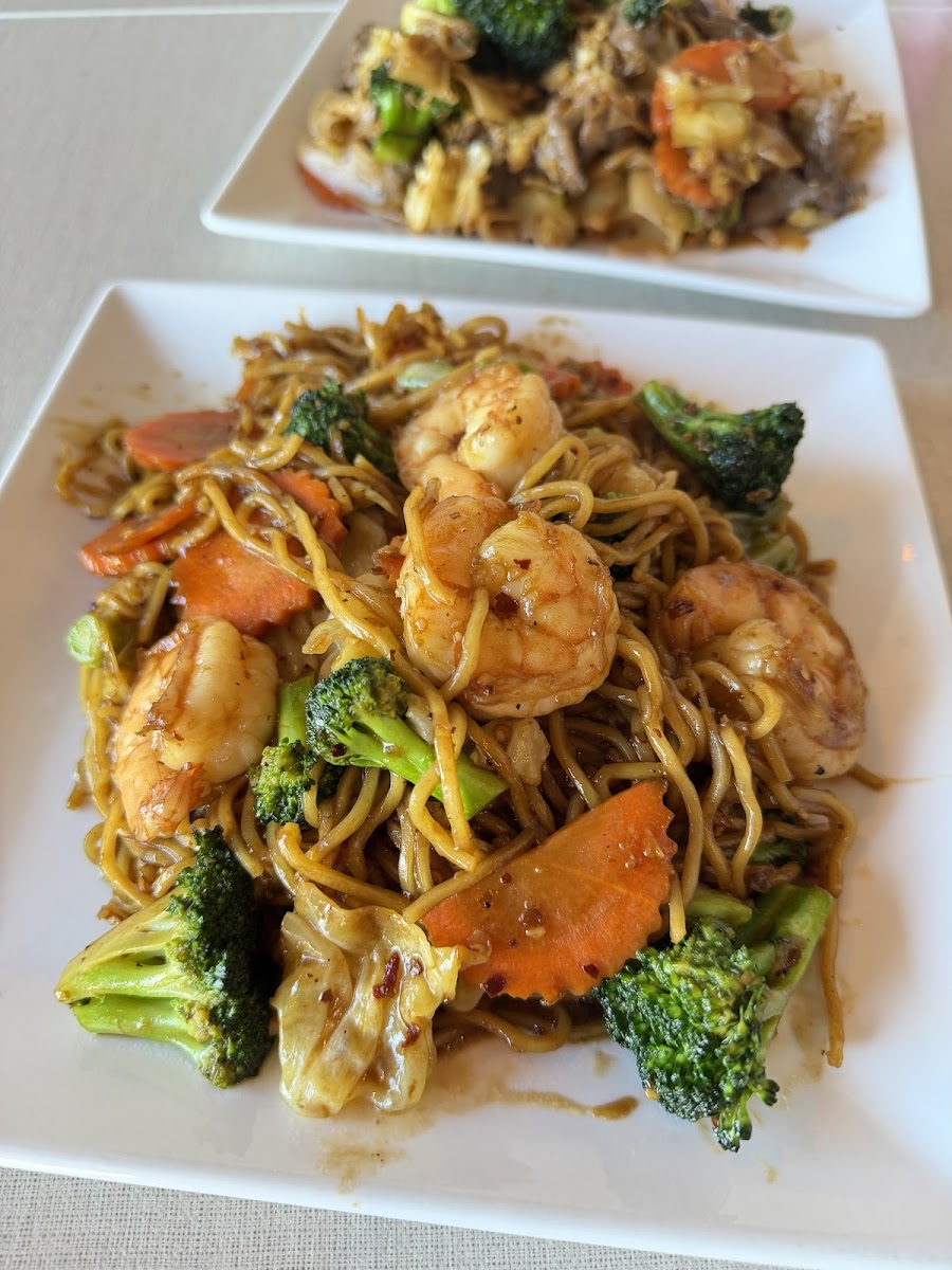 i-Thai Bistro Photo 8