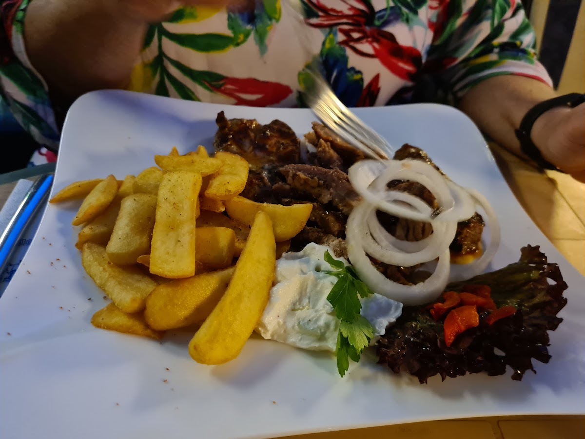 Restaurant Rhodos Grill Photo 6