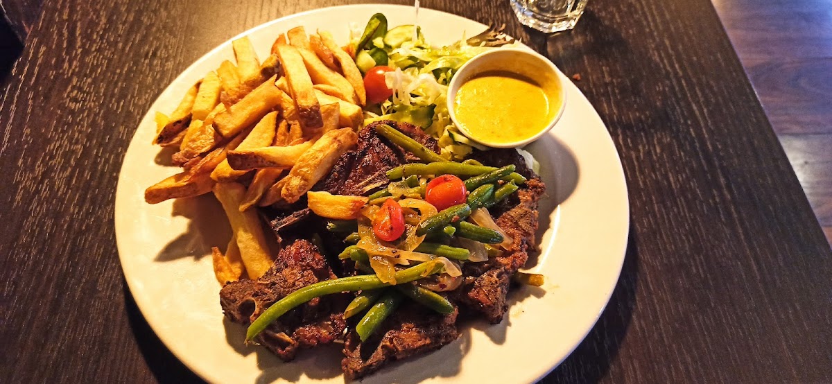 Madison Steak & Grill Photo 5