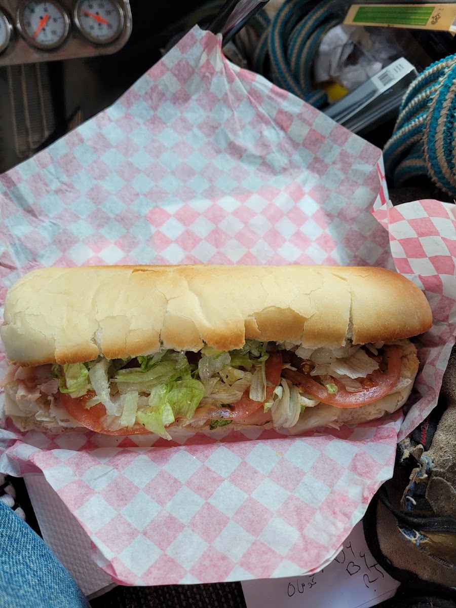 Henry's Hoagies Photo 9