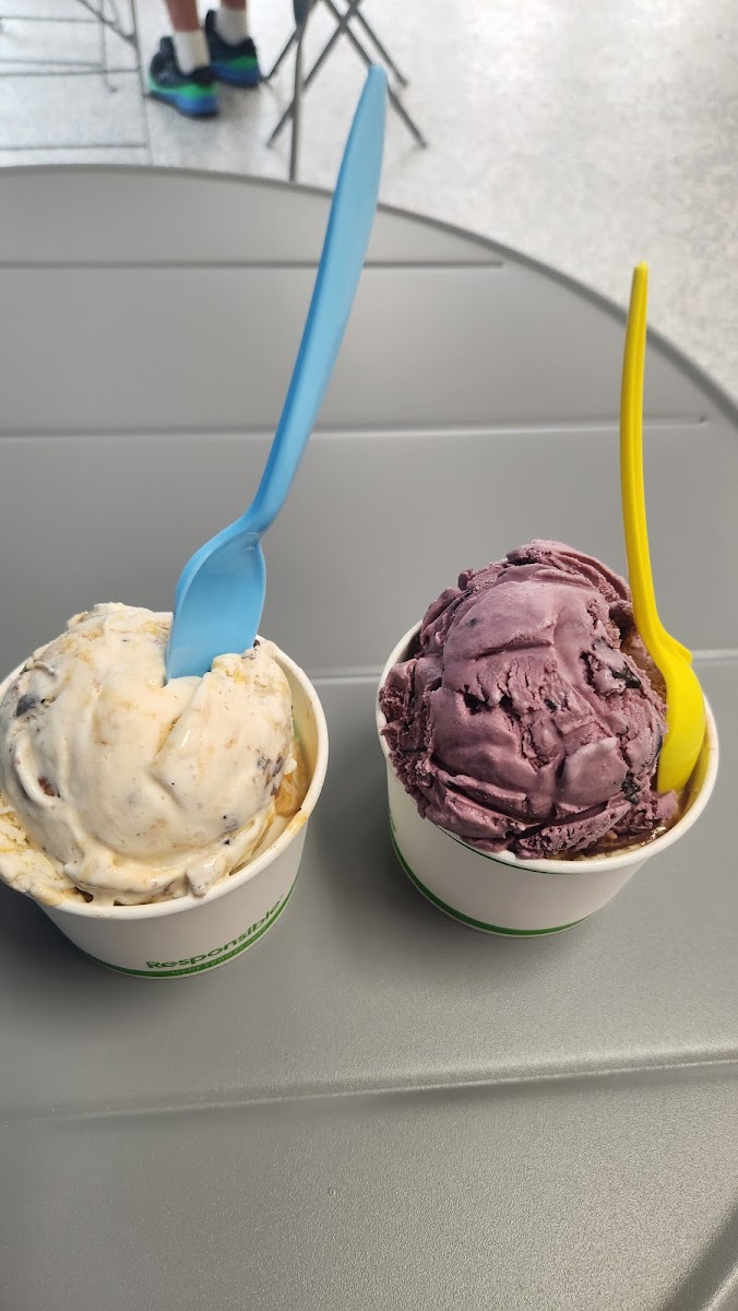 Jac's Ice Cream Photo 5