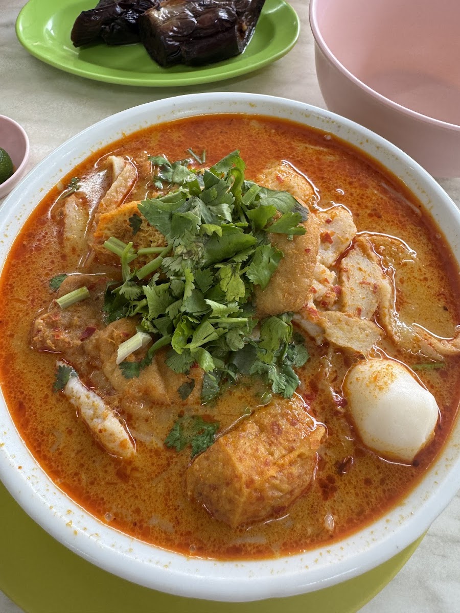 Penang Kuey Teow Soup 擯城粿條湯茶餐室 Photo 4