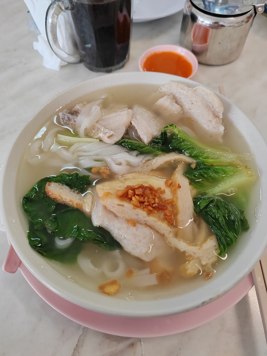 Penang Kuey Teow Soup 擯城粿條湯茶餐室 Photo 7