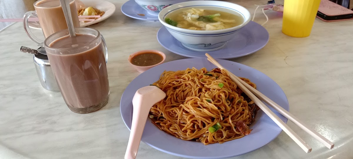 Penang Kuey Teow Soup 擯城粿條湯茶餐室 Photo 8