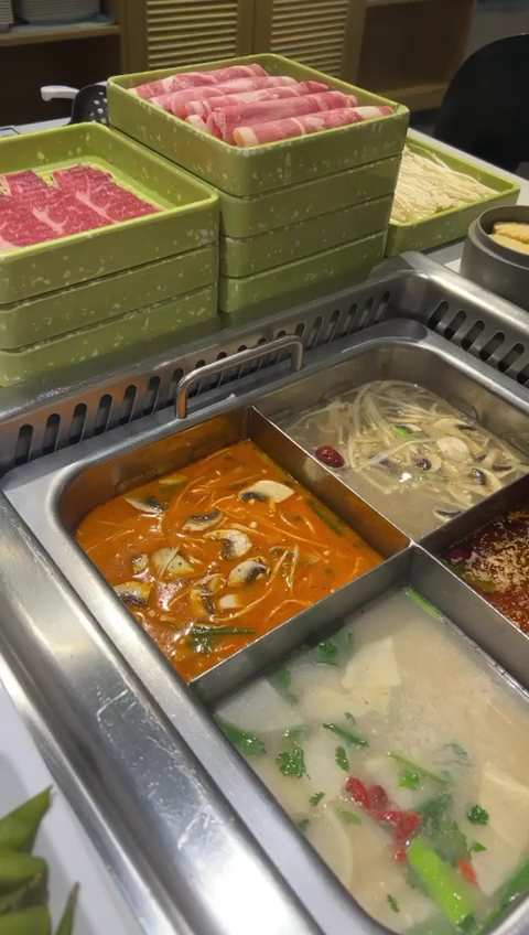 The Hotpot Palace Photo 2