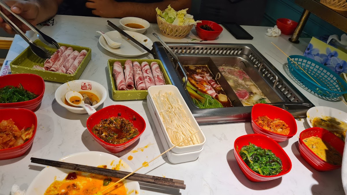 The Hotpot Palace Photo 5