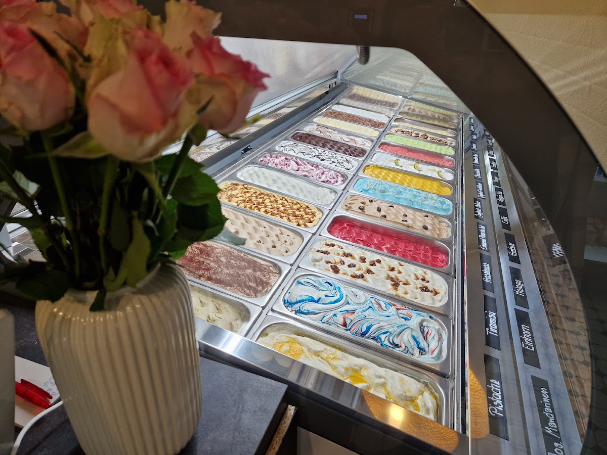 wave café-gelateria Photo 3