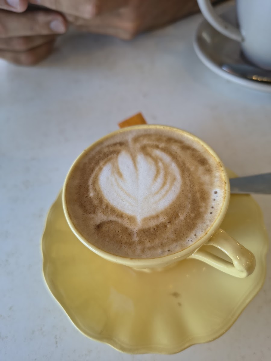 Mid-Century Cafe and Collectables Photo 4