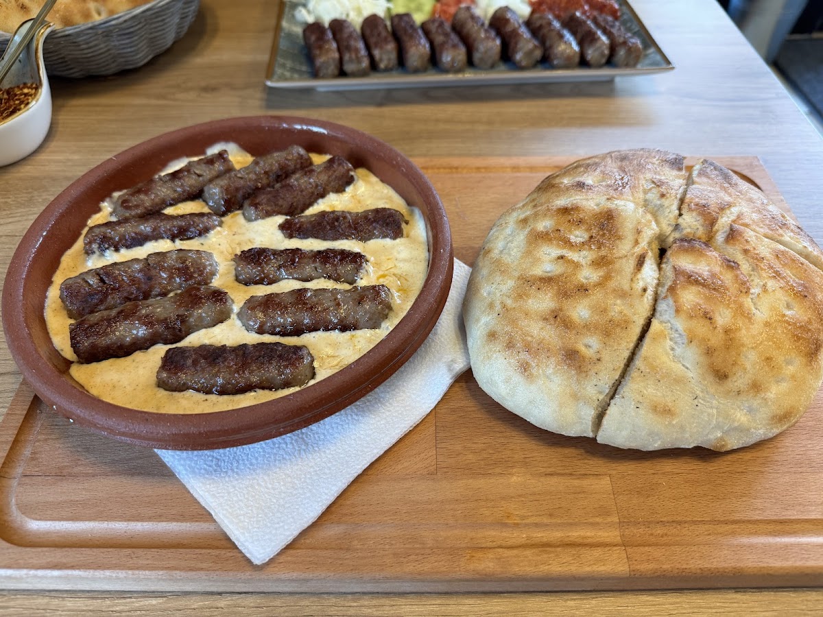 Beli Balkan Grill Photo 4