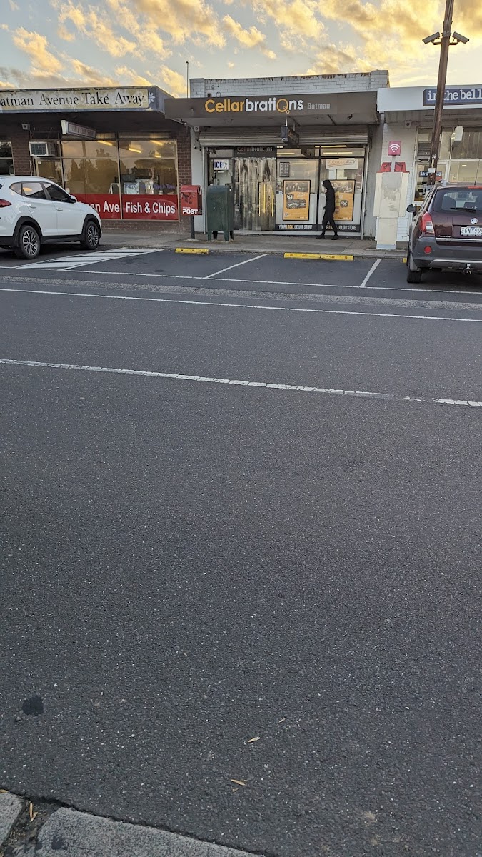 Batman Ave Fish Shop Photo 3