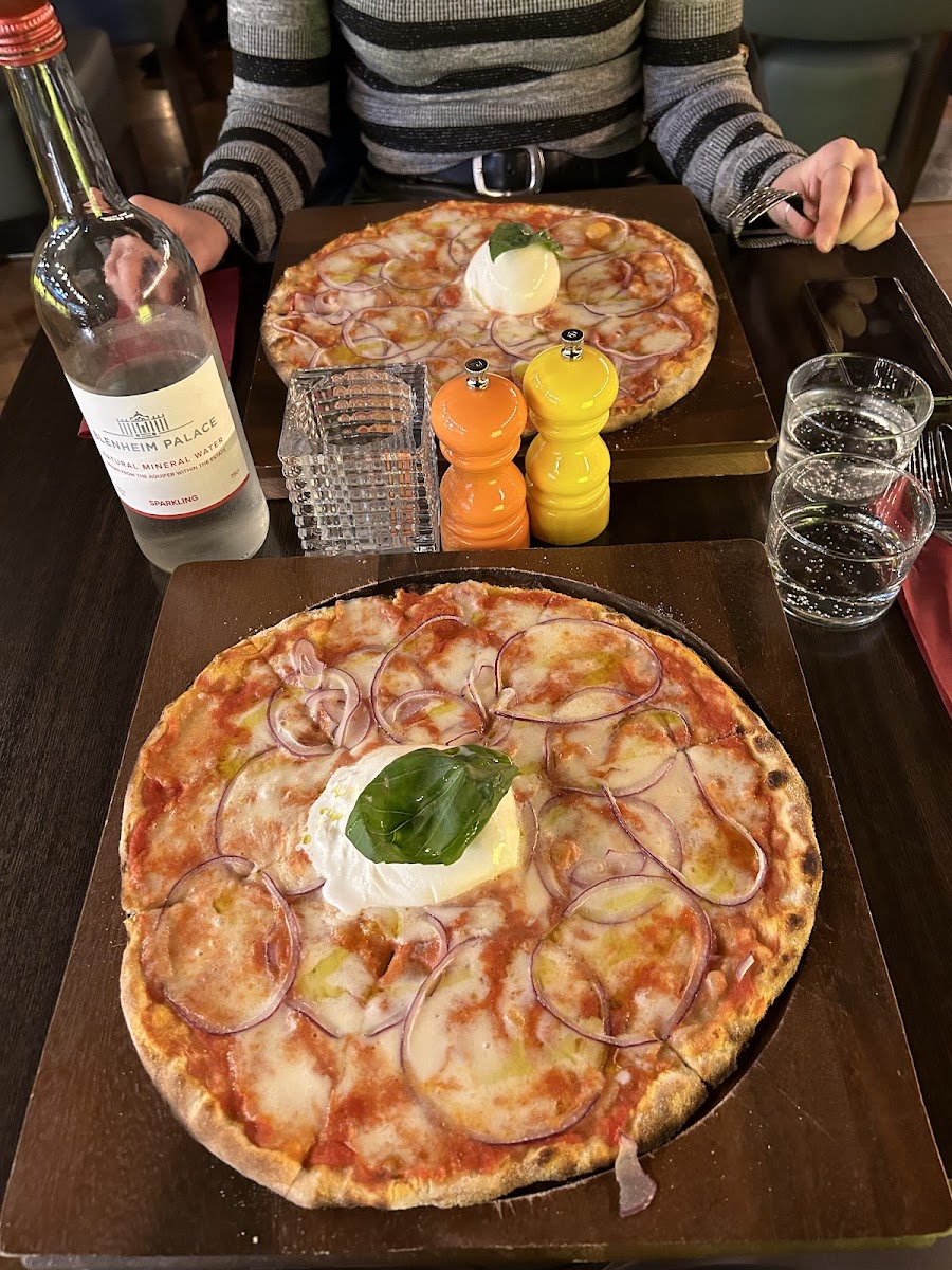Cucina London Photo 7