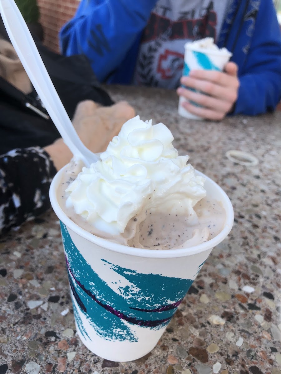 Rich's Frozen Custard Photo 10