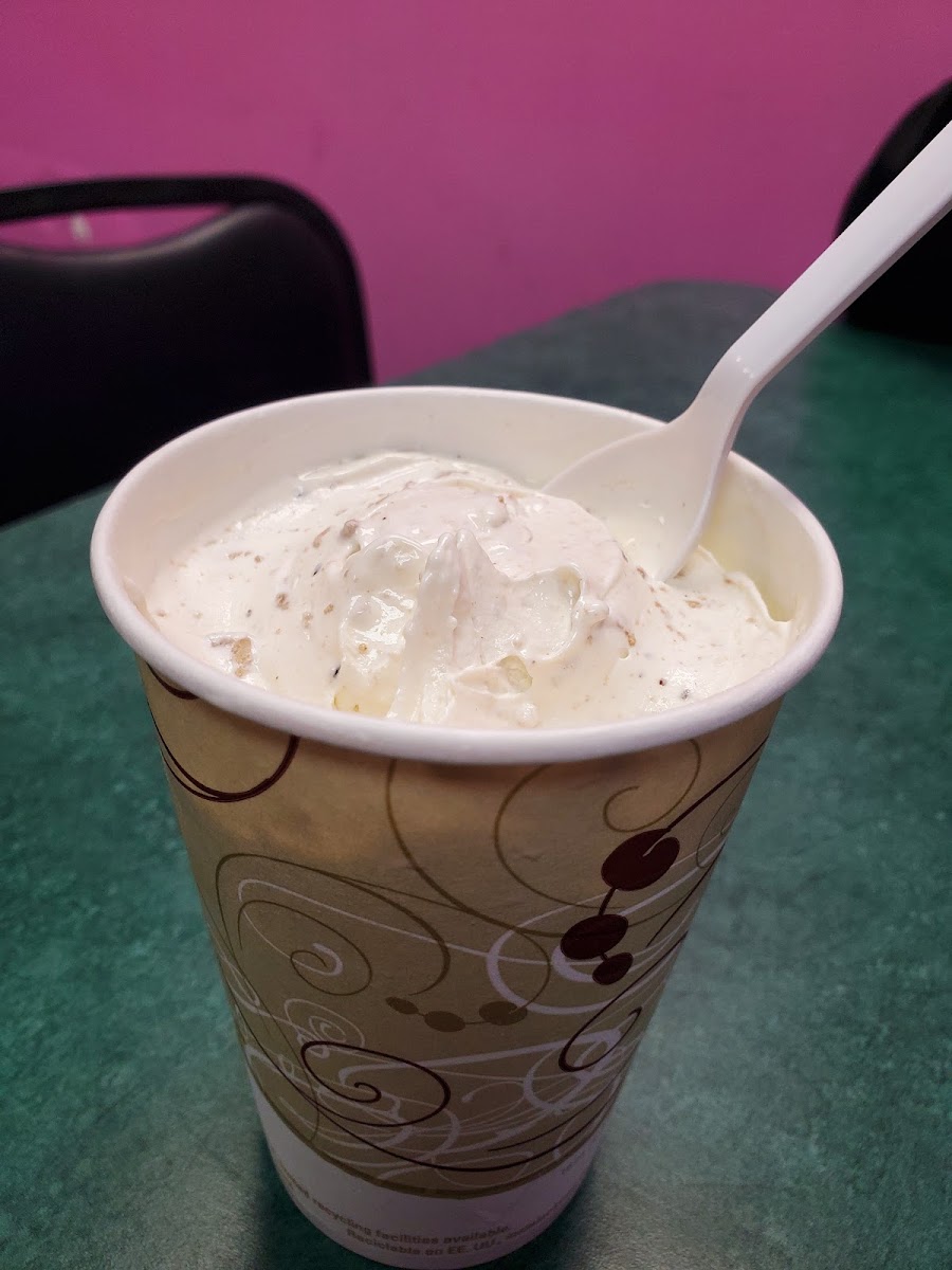 Rich's Frozen Custard Photo 7
