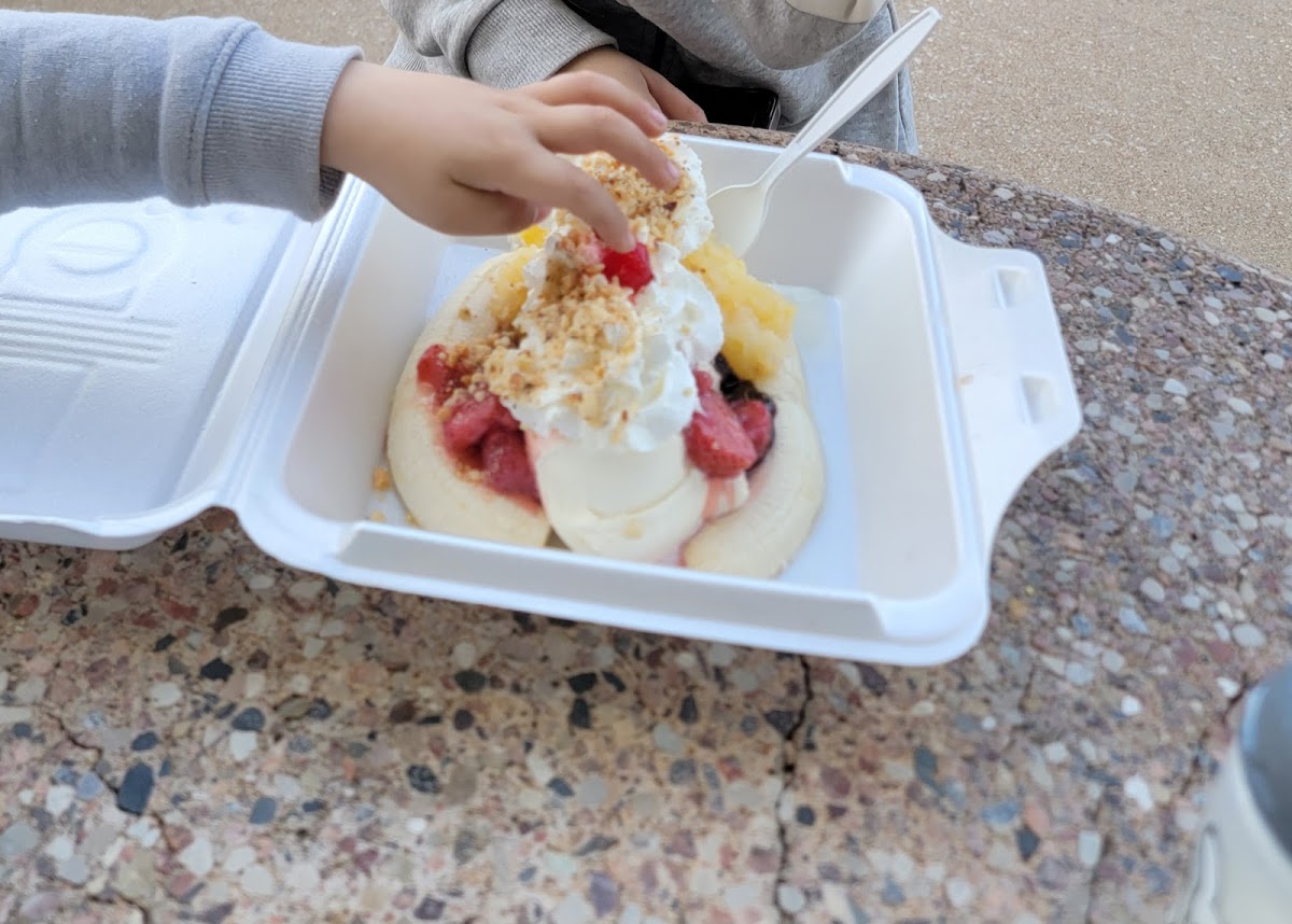 Rich's Frozen Custard Photo 8