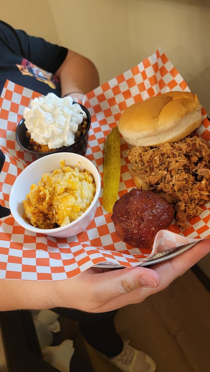 Dandy's BBQ & Catering Photo 9