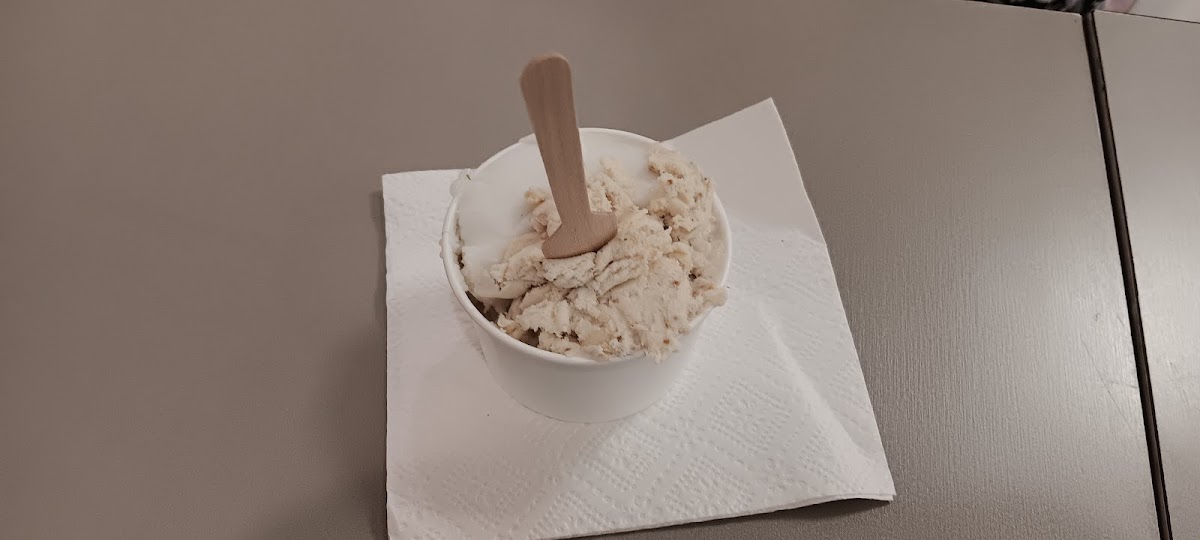 Pink Ice Cream Photo 7