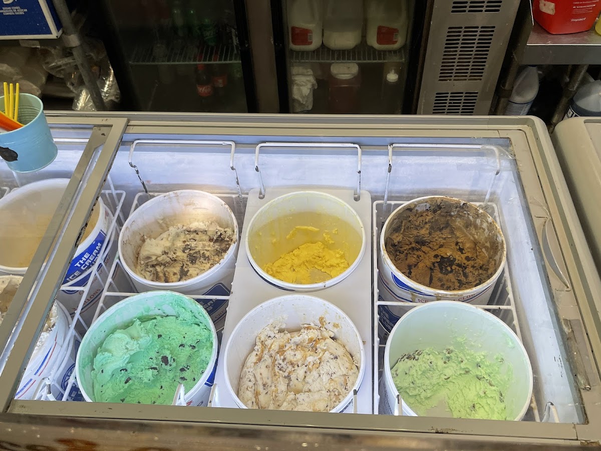 Ice&Cream Creamery Photo 8
