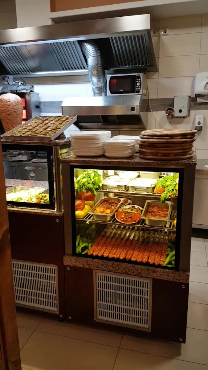 Ararat Restaurant Photo 2