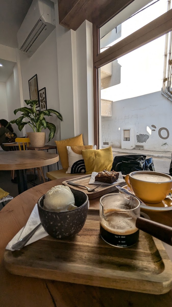 Latte Studio Photo 8