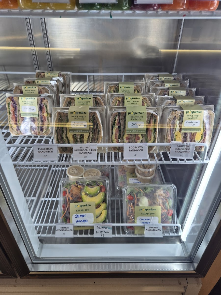Prosper&Co Acai Juice Bar Photo 3