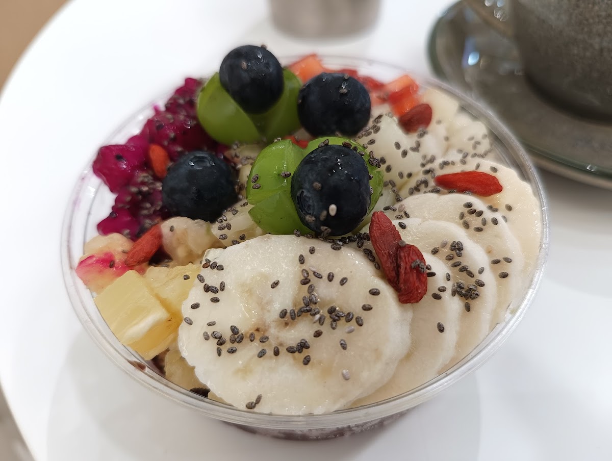 Prosper&Co Acai Juice Bar Photo 7