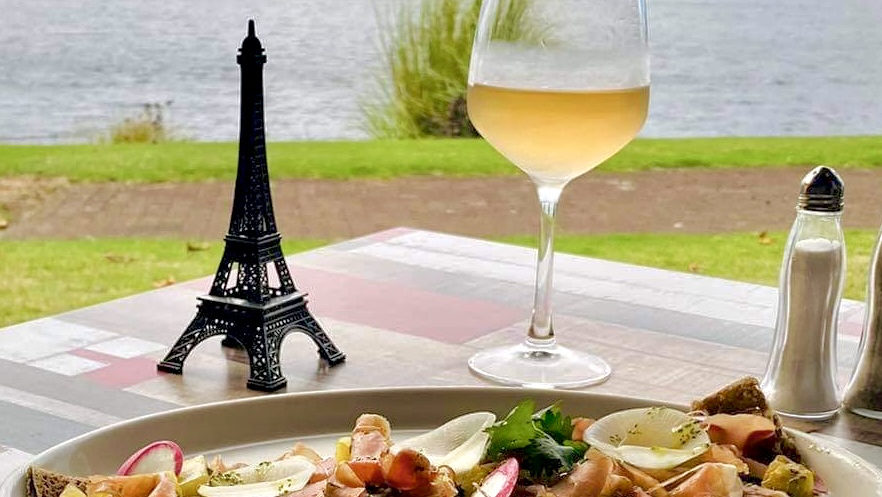French Rendez-vous Restaurant Photo 3