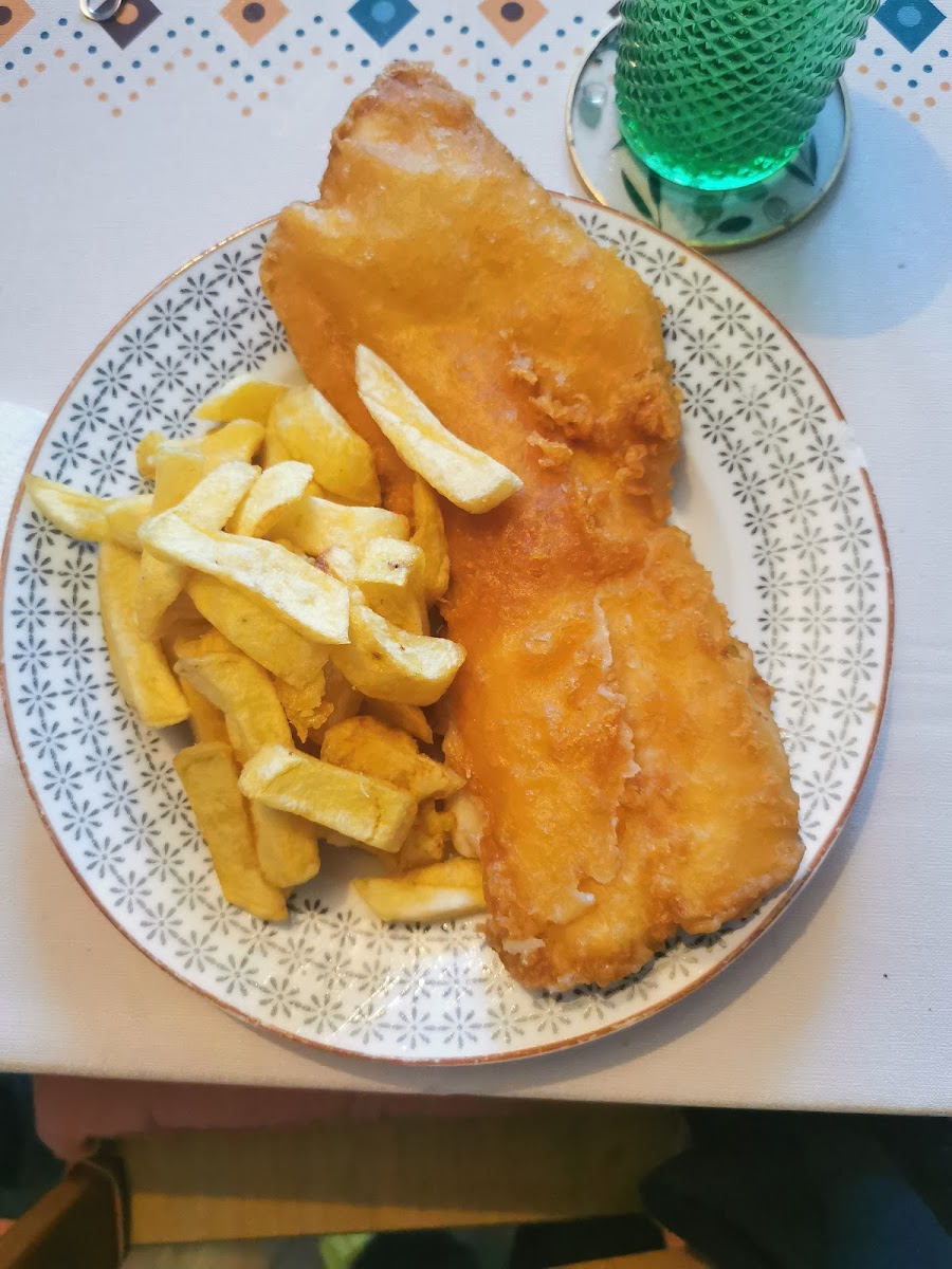 Britannia Fishbar Photo 6