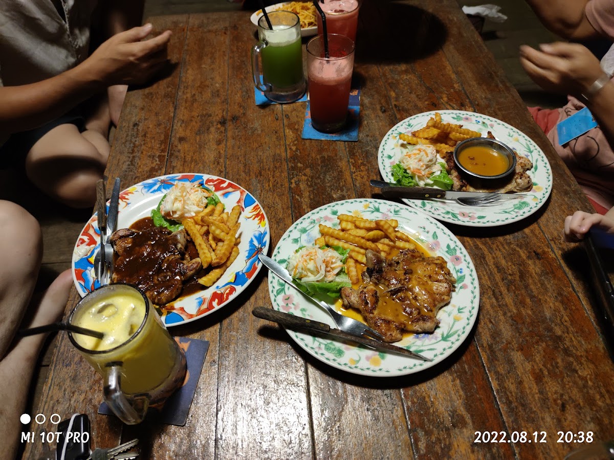 Steak & Thai Photo 7