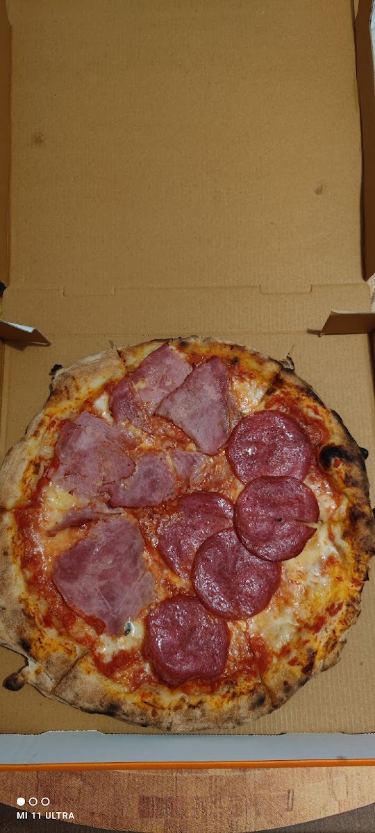 Pizza Service Peperoncino Vohburg Photo 5