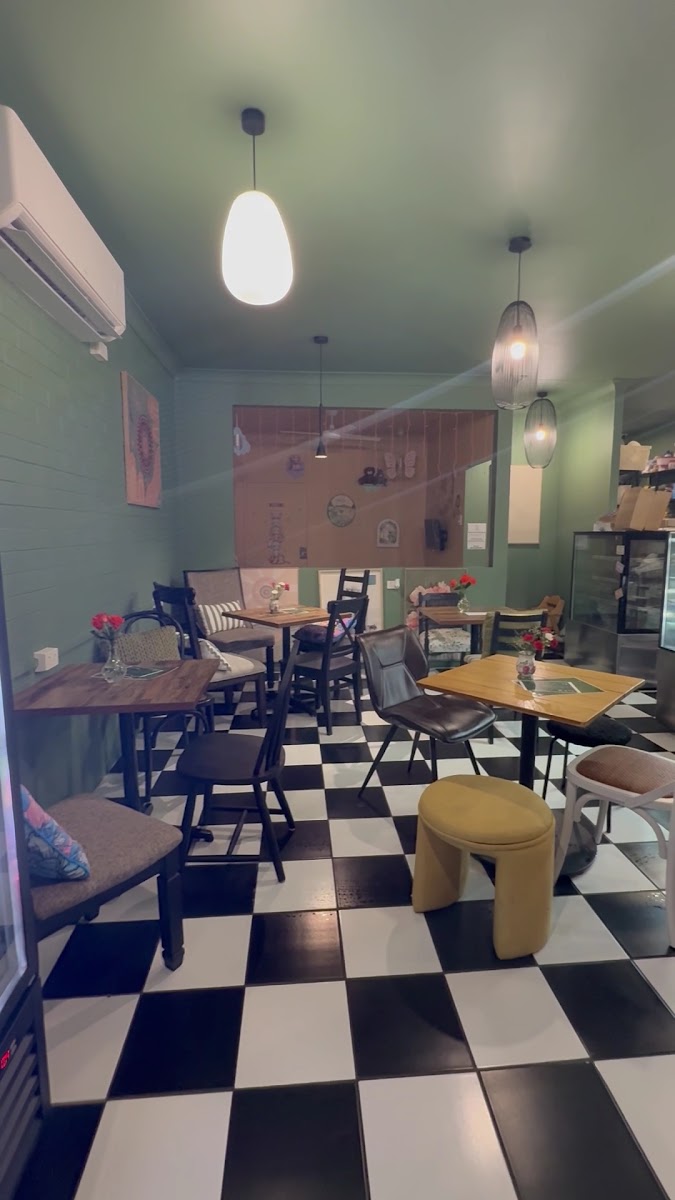 Mini & Me Coffee Shop Photo 2