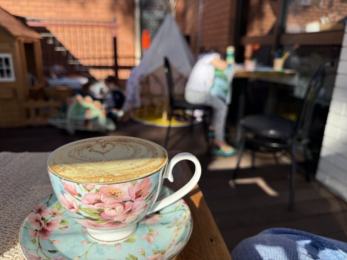 Mini & Me Coffee Shop Photo 8