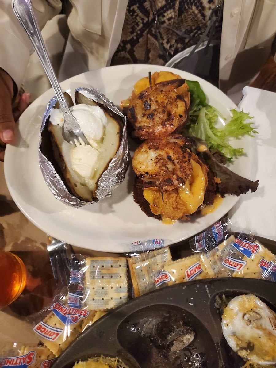 Big Mike's Steakhouse - Auburn Photo 10