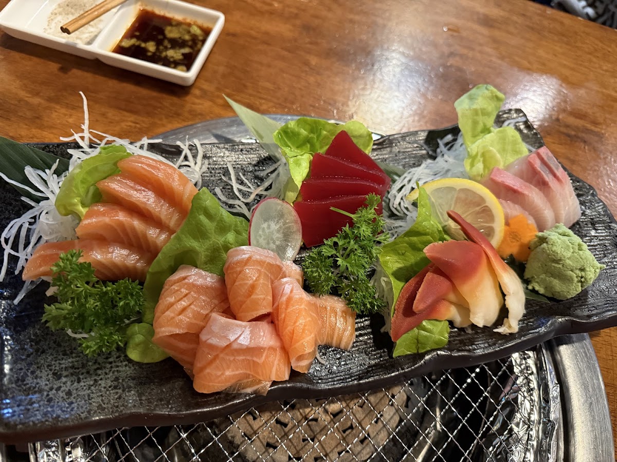 Manmaruya Japanese BBQ Restaurant Photo 3