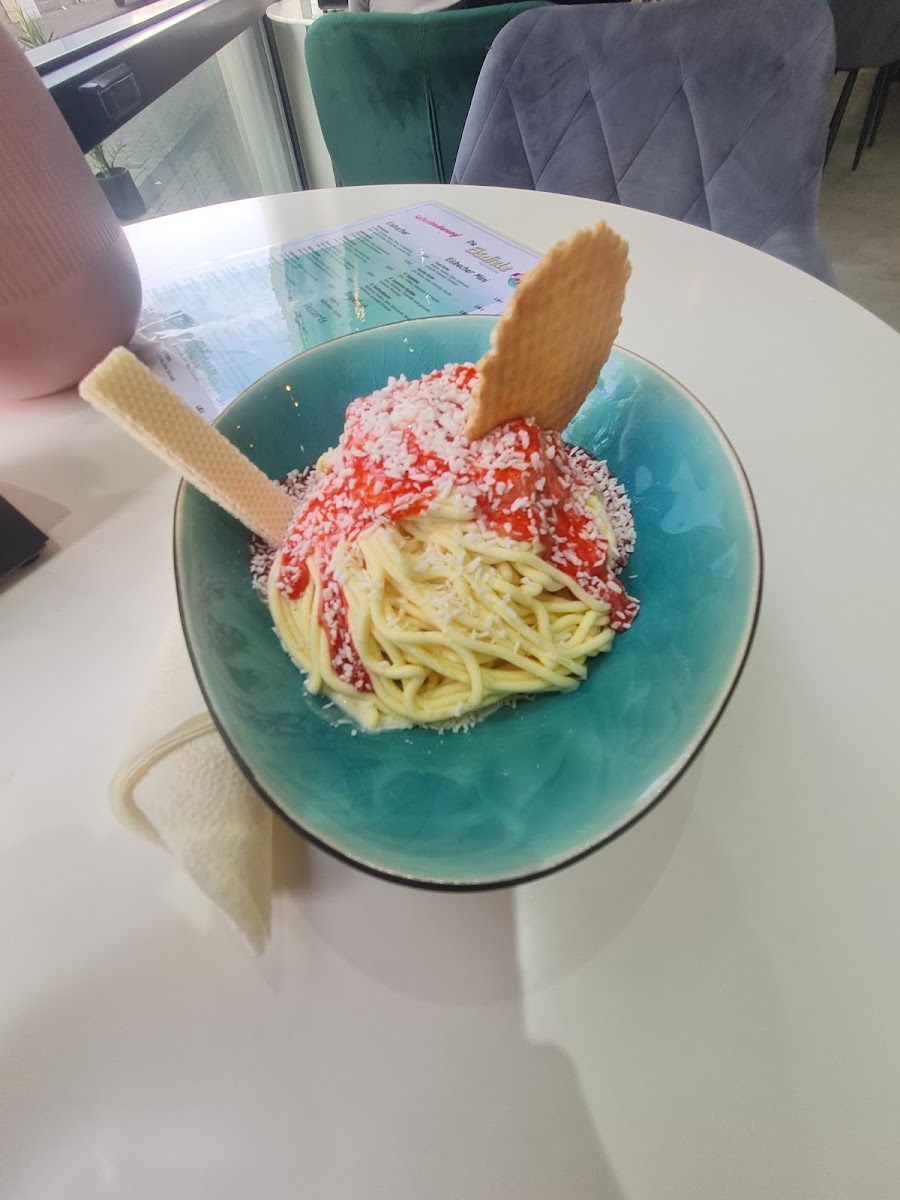 Café Eiswerk Friedrichsfeld - die Eisdiele Photo 10
