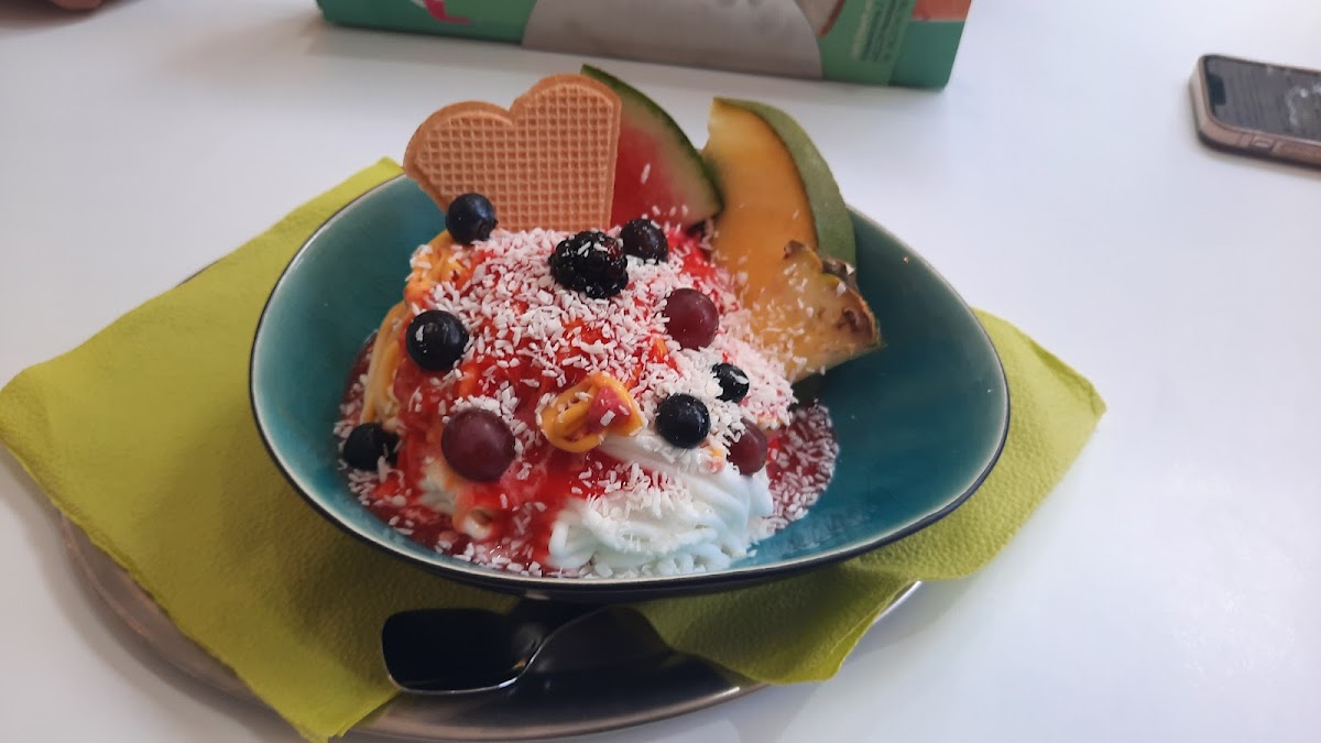 Café Eiswerk Friedrichsfeld - die Eisdiele Photo 8
