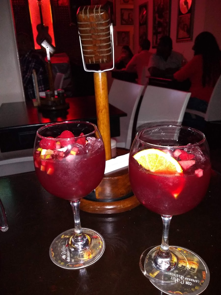 Epoca Restaurante Video Bar Photo 6