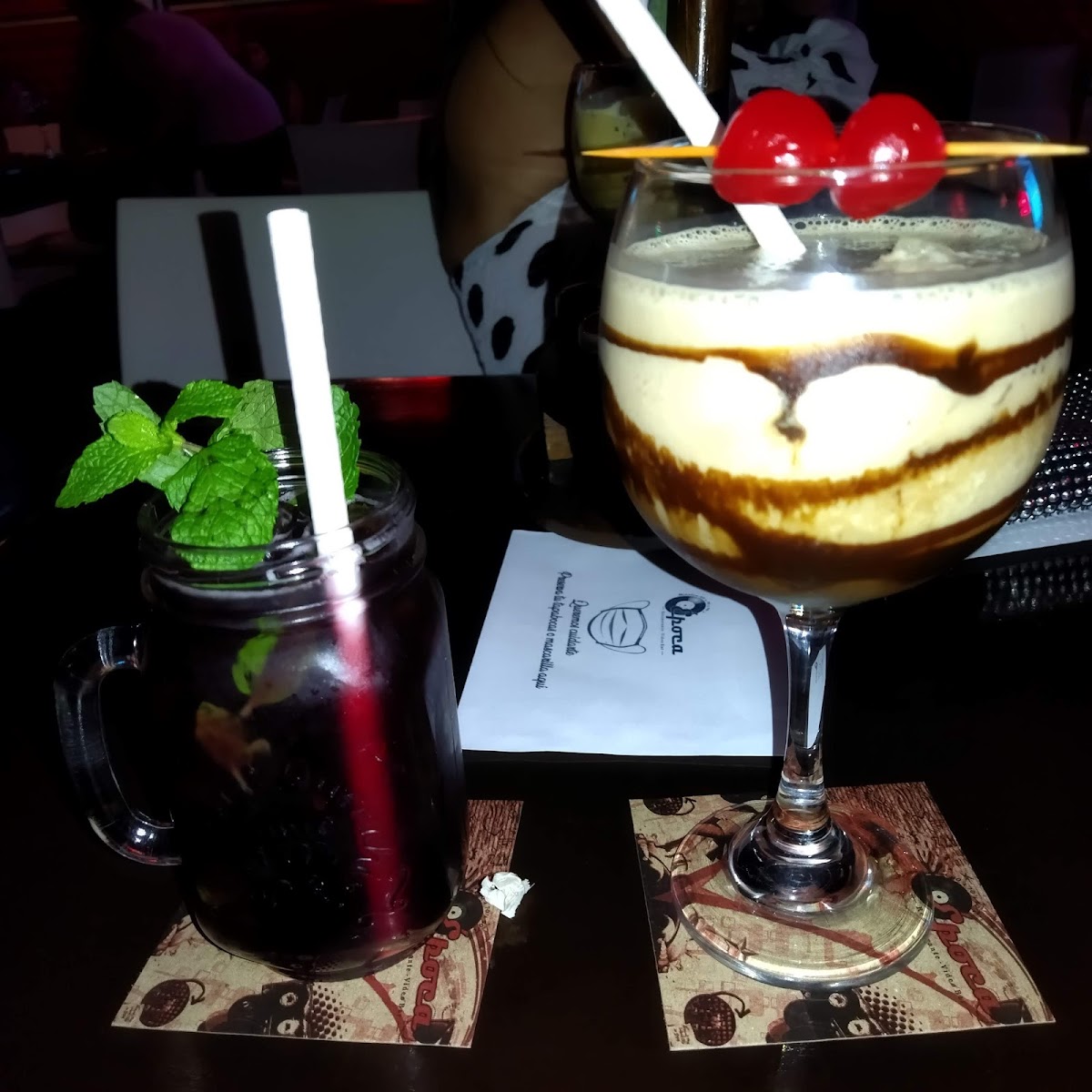Epoca Restaurante Video Bar Photo 9