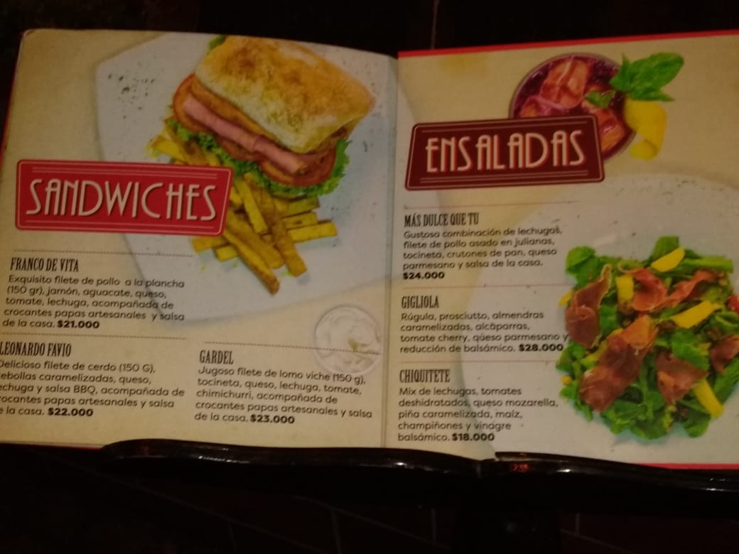 Epoca Restaurante Video Bar Photo Menu 4