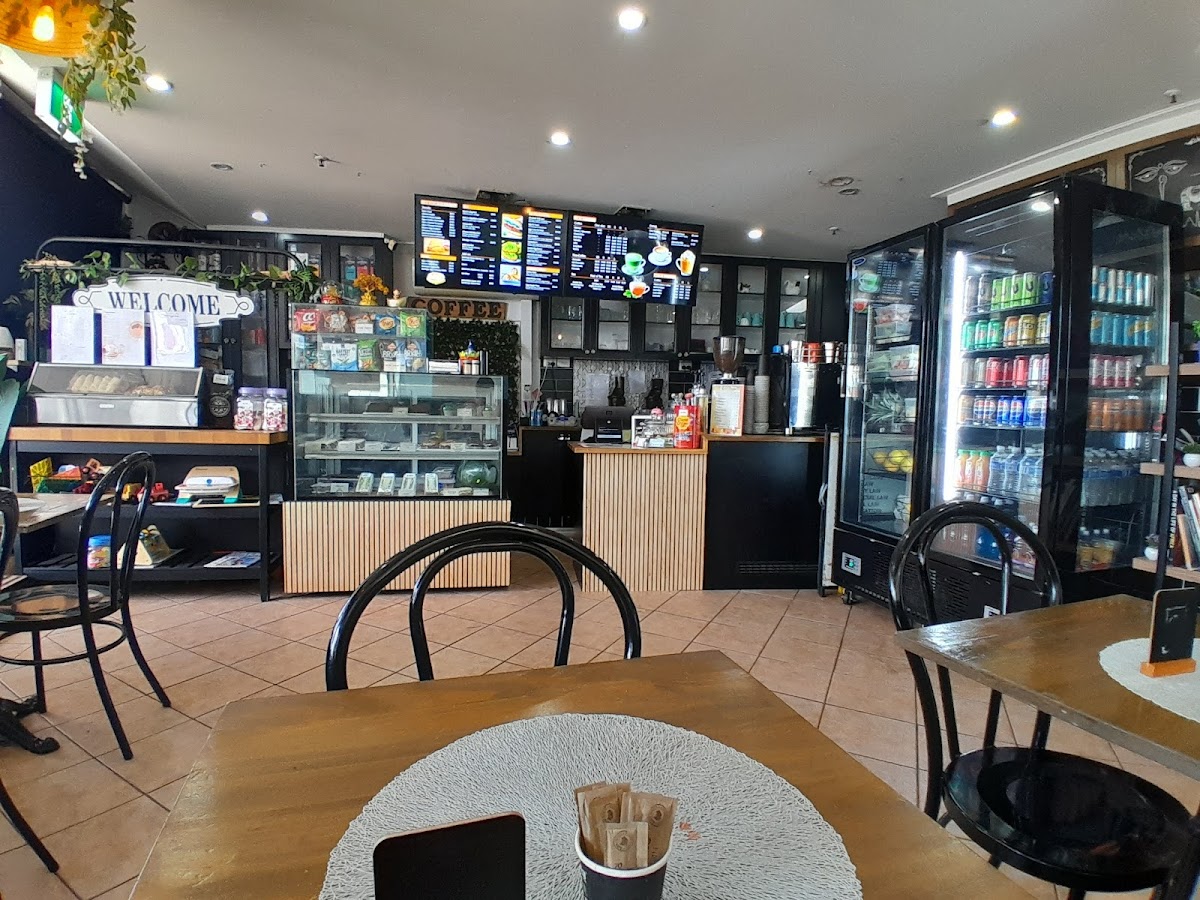 Yummylicious Cafe Photo 10