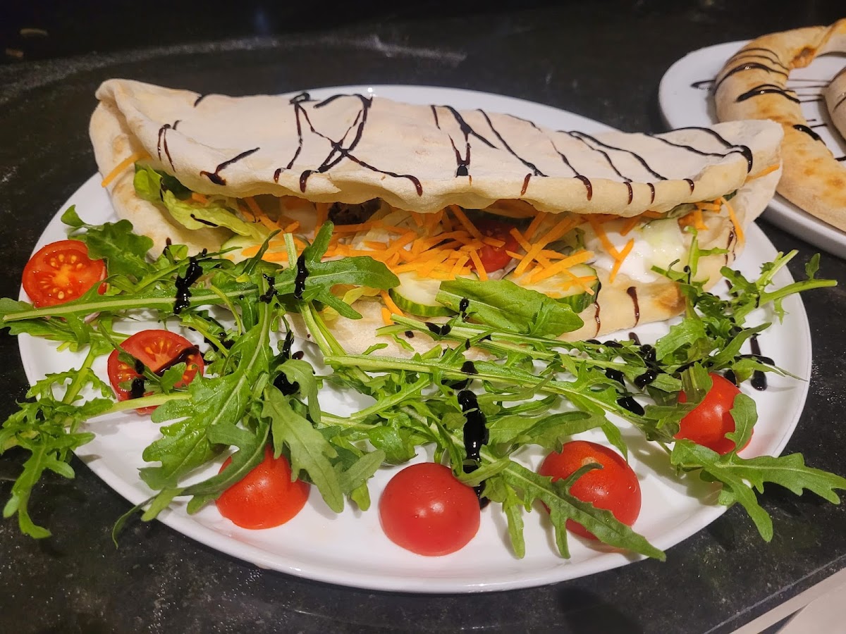 PADU Bistro „Die Holzofenpizza“ Photo 3
